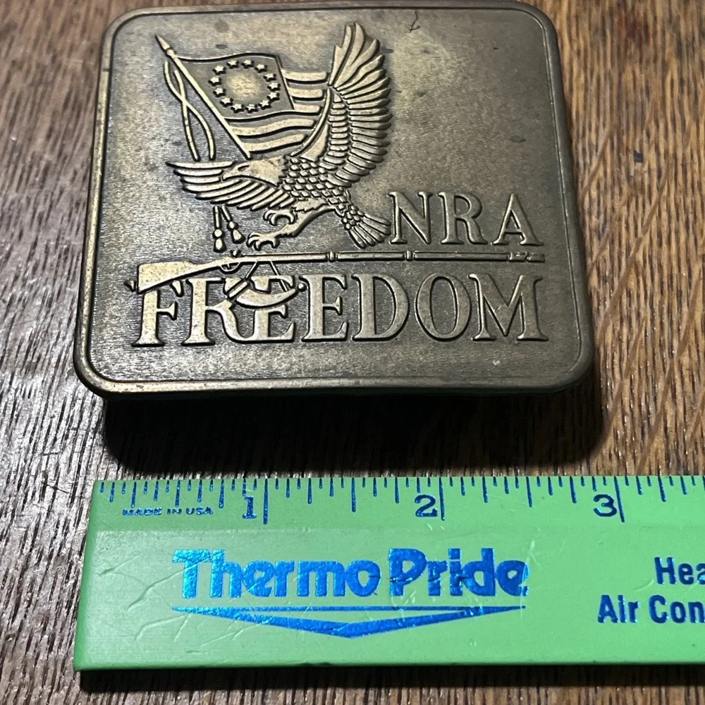 VTG 1970s NRA Metal Belt Buckle Freedom Bicentennial 1776-1976 Patriotic Bronze